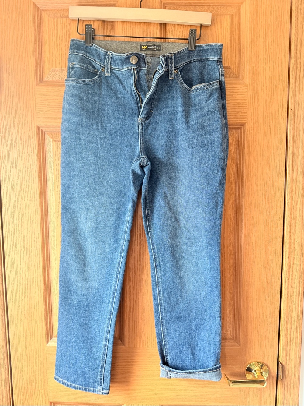 Lee Women’s Straight Leg Jeans in Medium Blue Wash